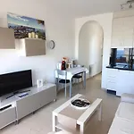 Beachfront Studio Apartment Marbella