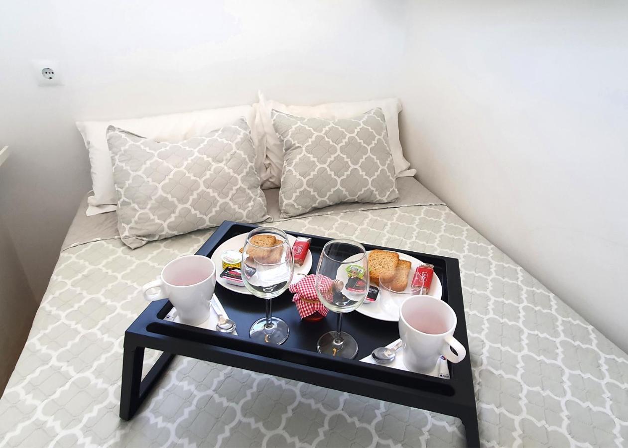 Beachfront Apartemen *